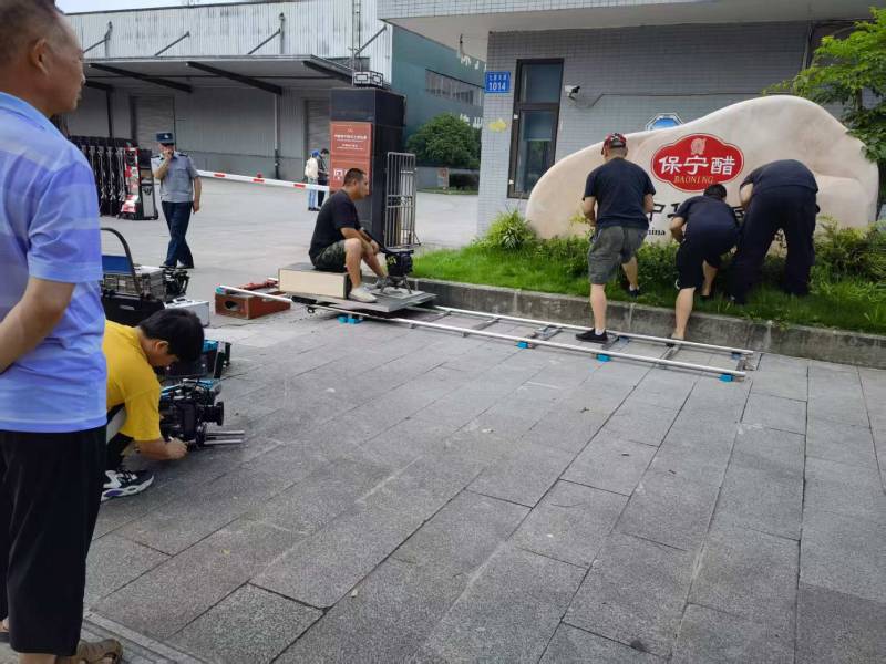 细河区广告片拍摄公司核心优势：全流程服务，让品牌广告片省心更出彩